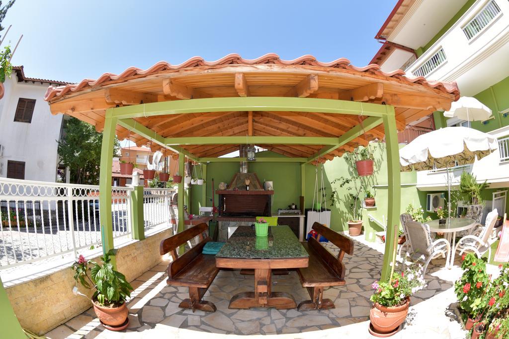 Phoenix Studios Sarti Exterior foto